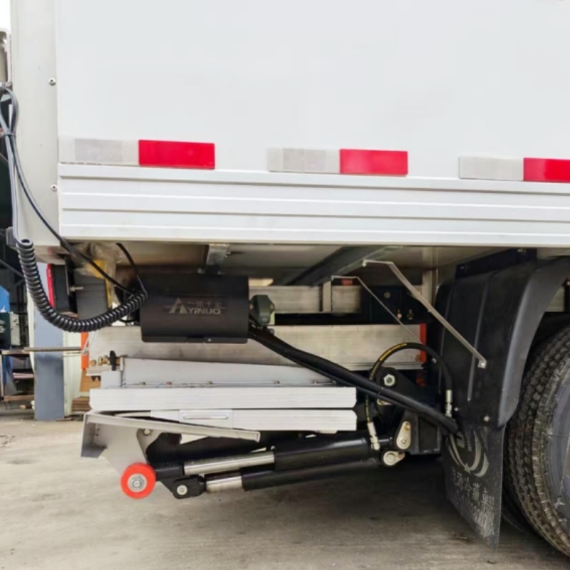 Hidden Folding Tailgate