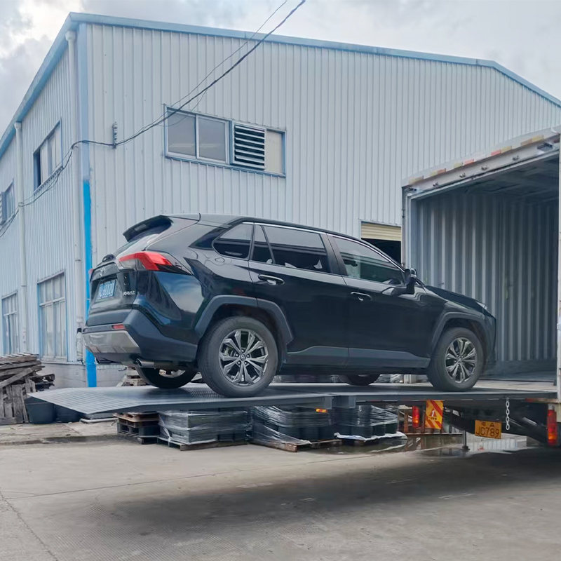 Heavy-Duty Lifting Tailgate