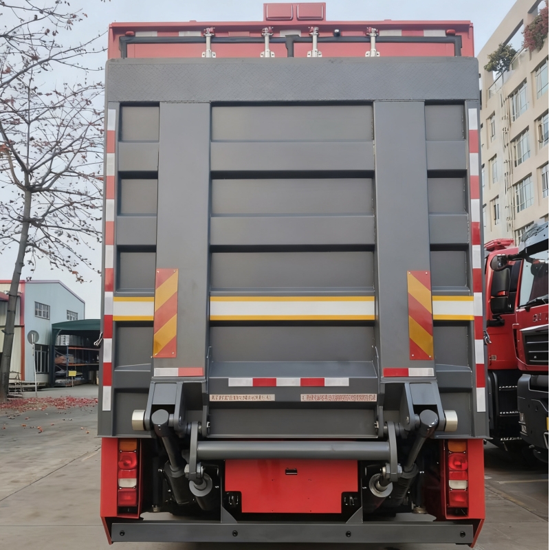 How can the lifting capacity of a heavy-duty lifting tailgate be reasonably matched with the overall load-bearing capacity of the vehicle?
